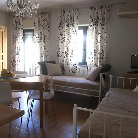 Borgo Vacanze Apartment Letojanni