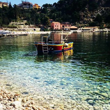Borgo Vacanze * Letojanni