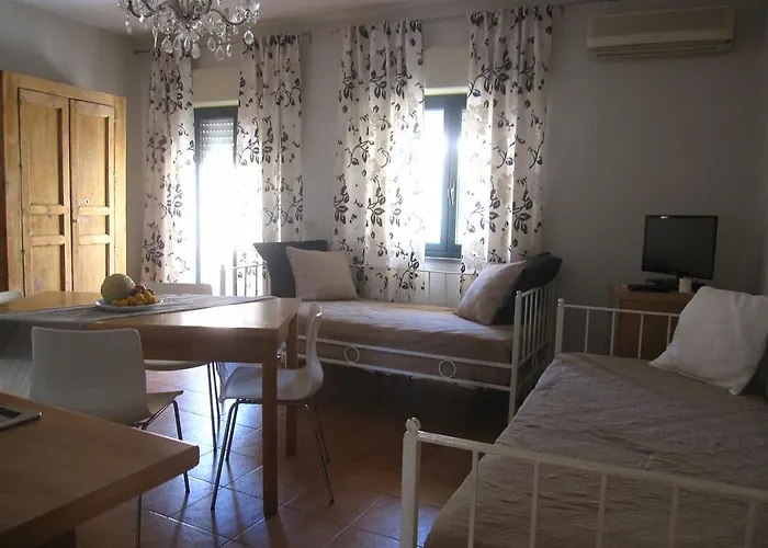 Borgo Vacanze Apartment Letojanni